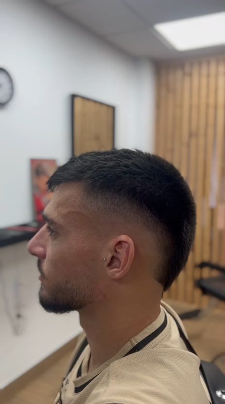Odin Studio — Barbería en Chiclana de la Frontera (vídeo 10)