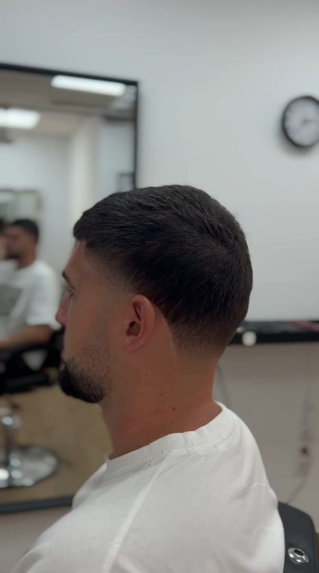 Odin Studio — Barbería en Chiclana de la Frontera (vídeo 9)