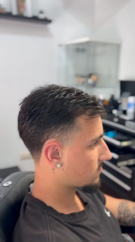 Odin Studio — Barbería en Chiclana de la Frontera (vídeo 3)