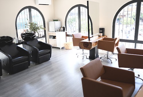 Vicente Ruiz - Peluquería, Centro Belleza