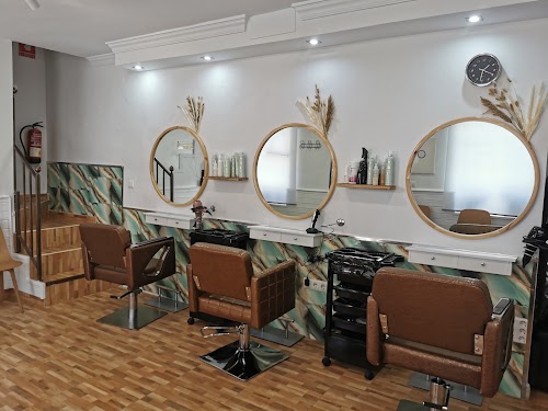 Peluquería y estética Urban Fashion