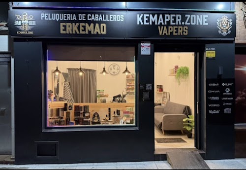 Peluquería y tienda de vaper ERKEMAO