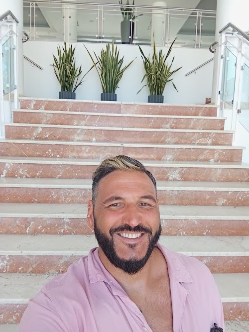 Alberto Ramos Peluqueria