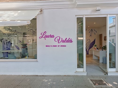 Laura Valdés Nails & Makeup