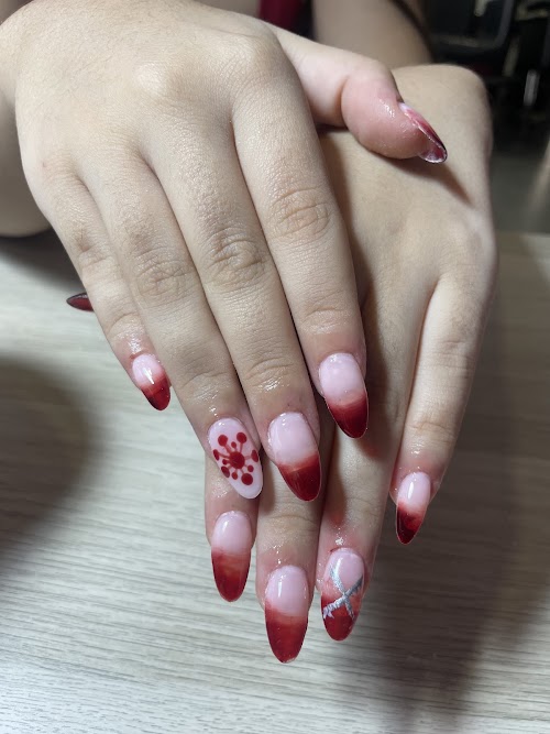 Nails by Wolfie